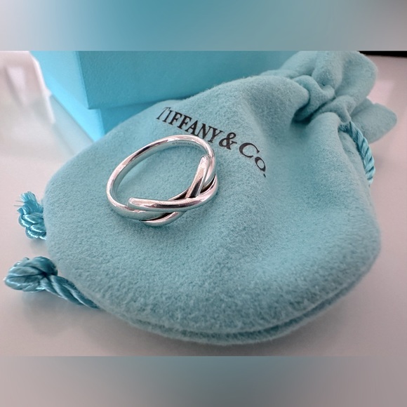Tiffany Infinity Ring - Picture 4 of 6